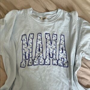 Light Blue Graphic Tee with 'MAMA' Print